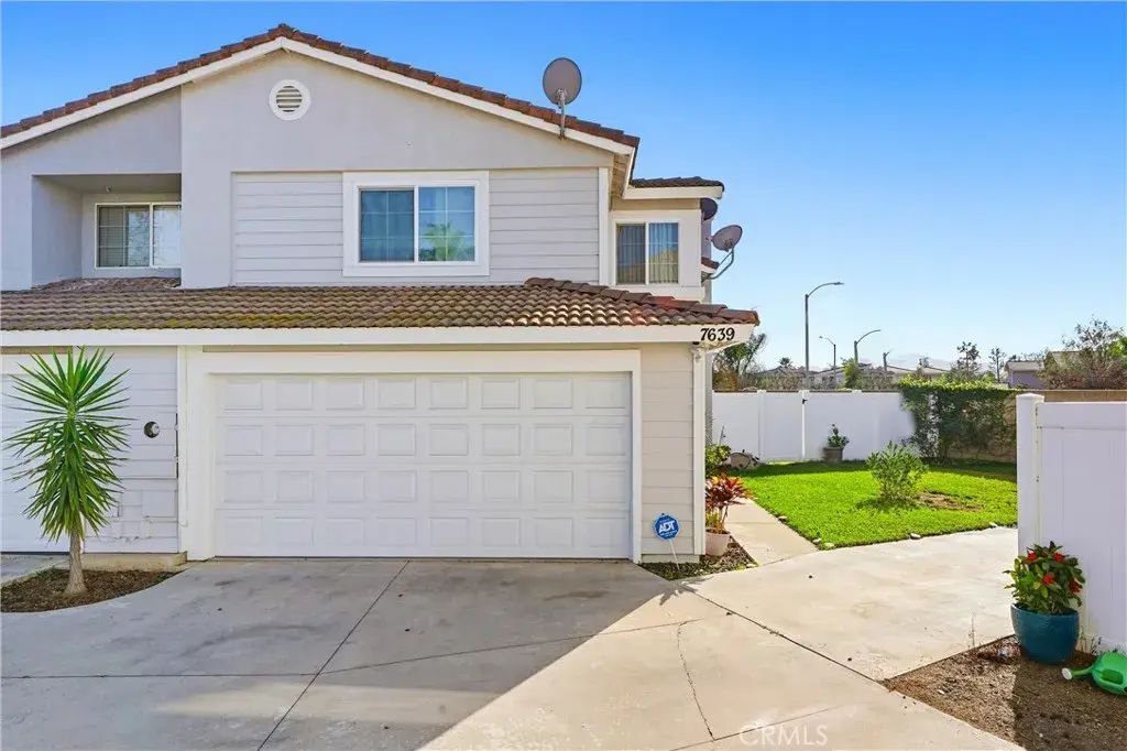7639 Hillhurst, Riverside