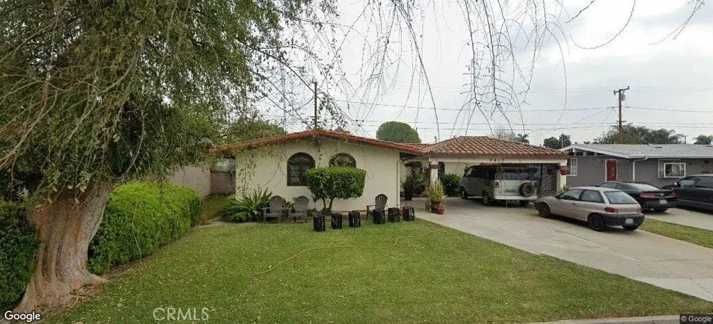 8410 Alburtis, Whittier