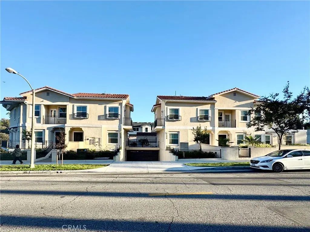 300 E Alhambra Road F, Alhambra