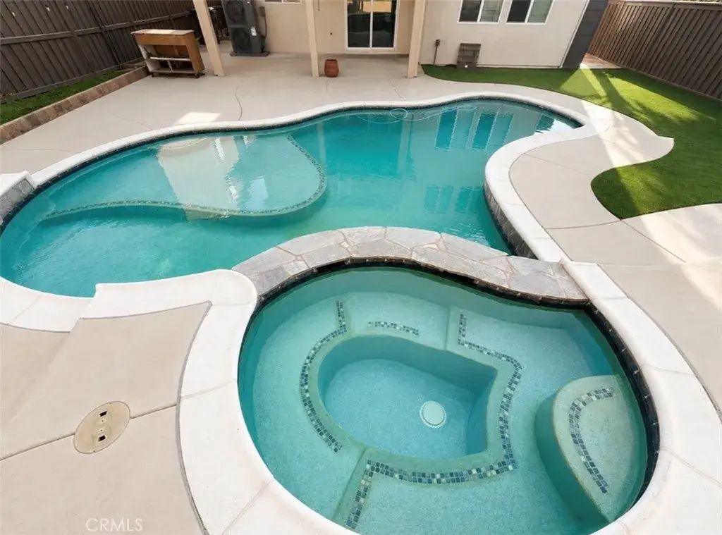 38354 Coralino, Murrieta