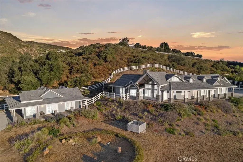 37492 Calle De Lobo, Murrieta