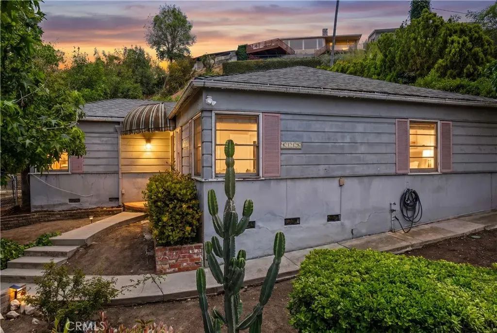 4118 Division Street, Los Angeles