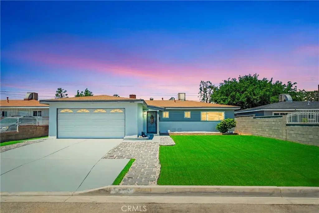 44703 2nd Street East, Lancaster