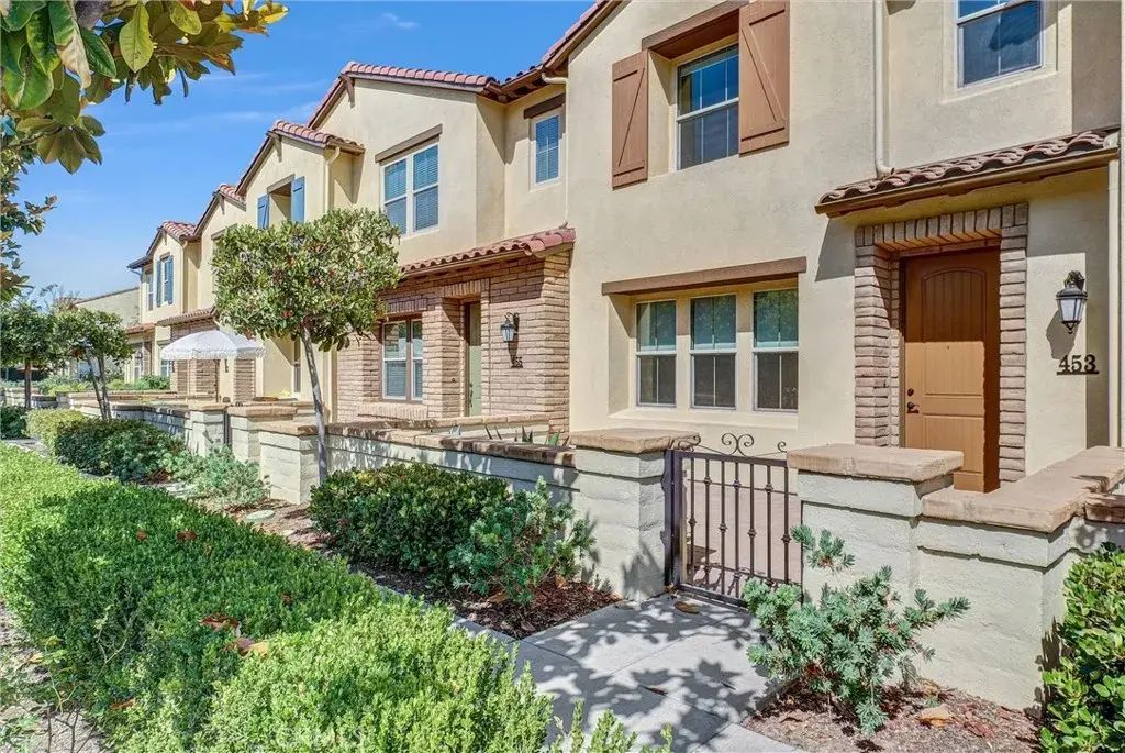 453 Estrella Lane, Brea
