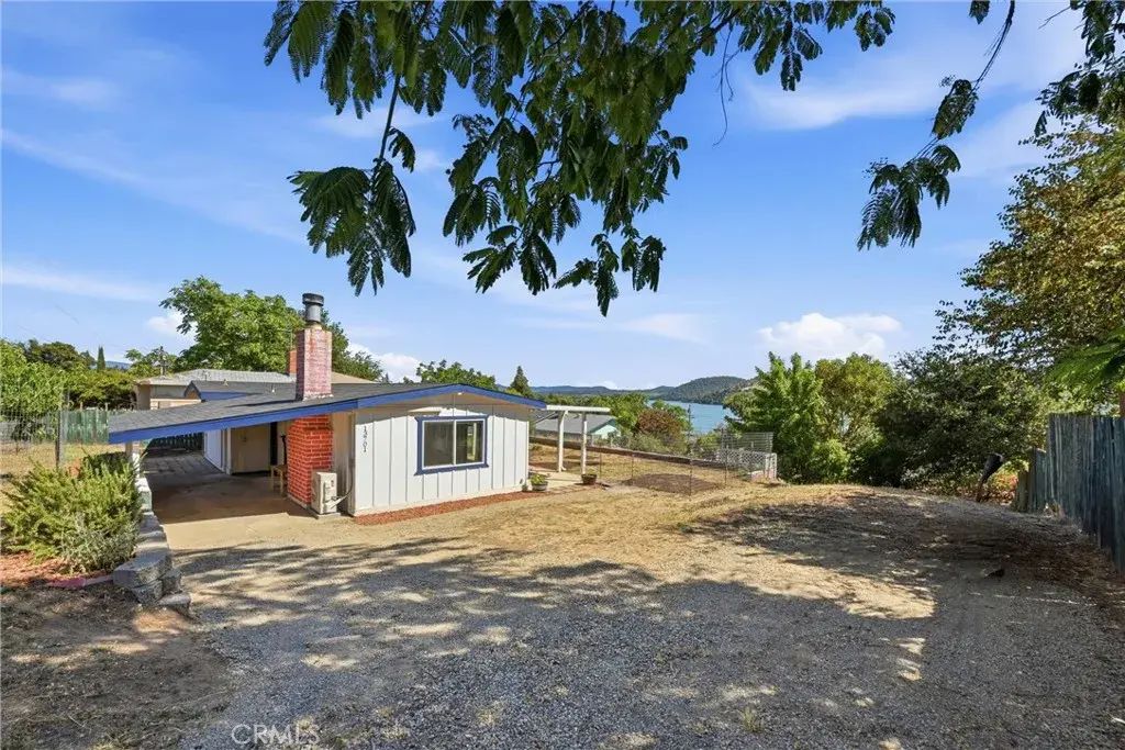 13701 Arrowhead, Clearlake