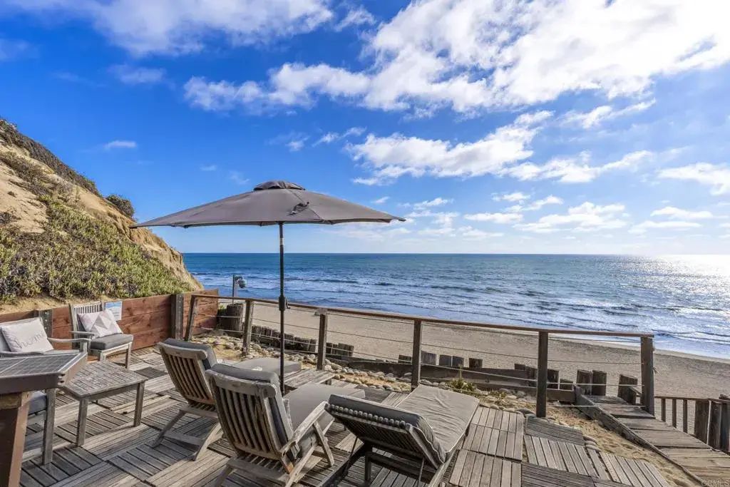 675 S. Sierra Ave 42, Solana Beach