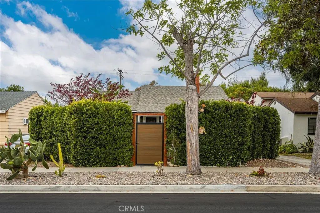 209 E 46th, Long Beach