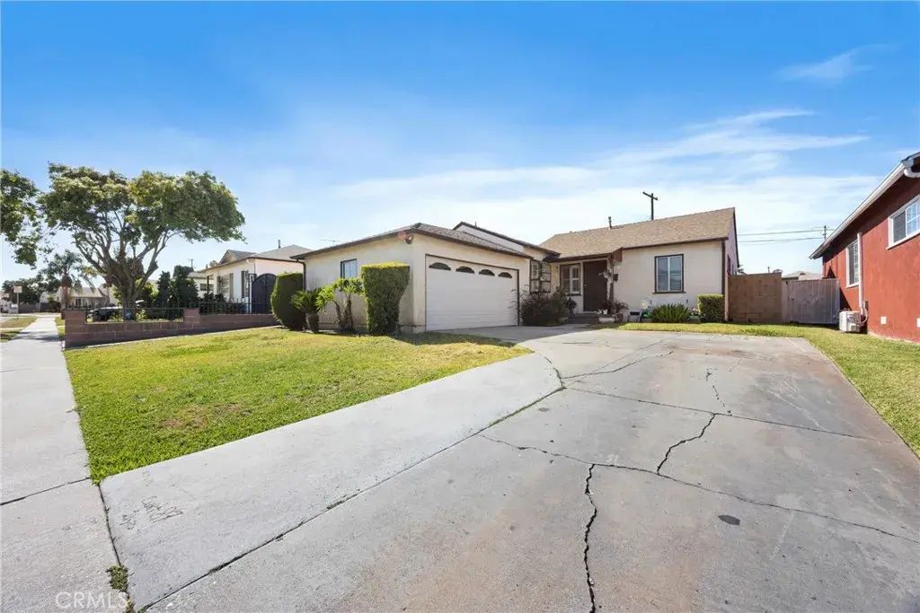 1801 W Brazil Street, Compton