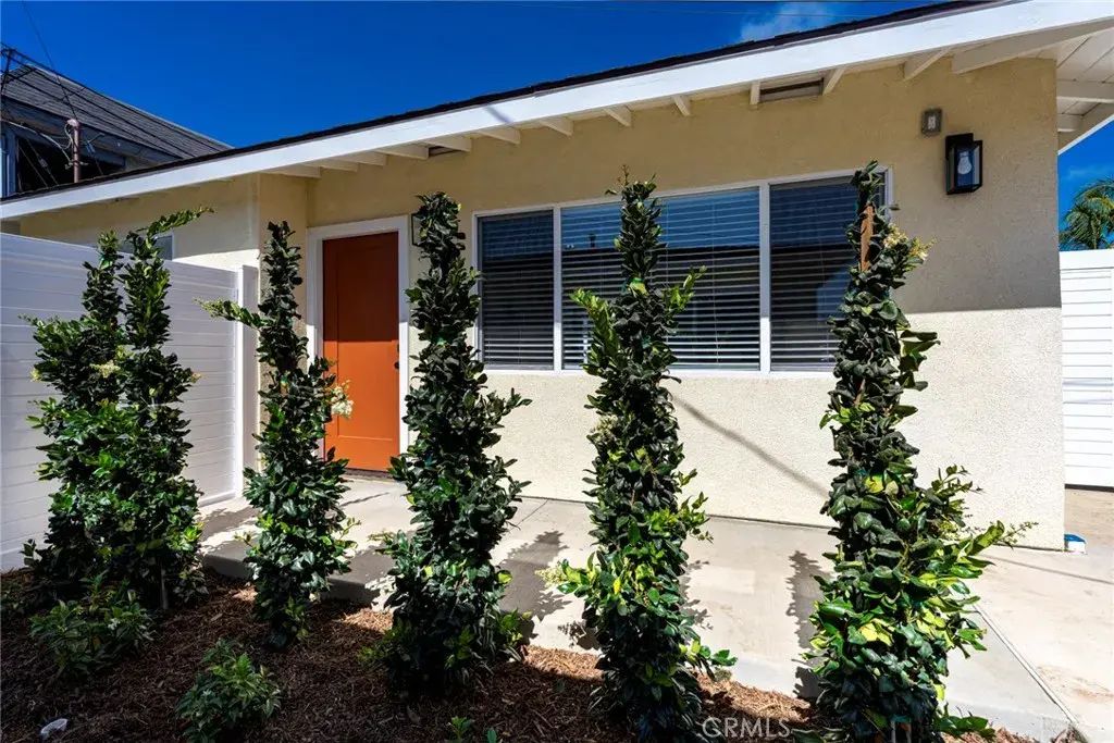 2614 Florida C, Huntington Beach