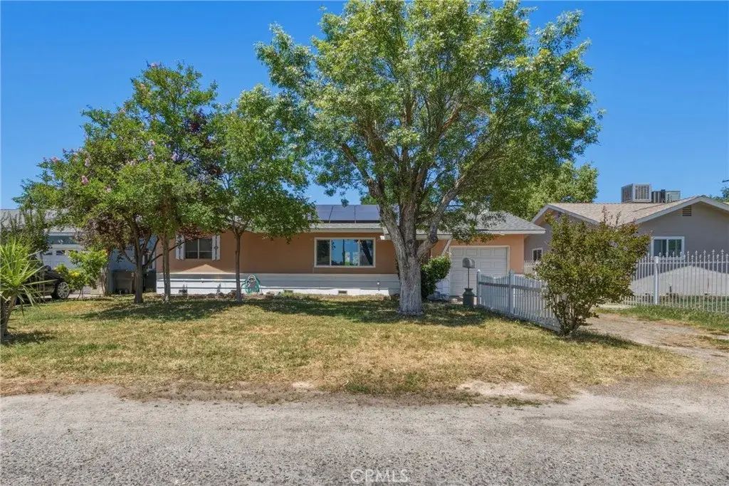 6812 Helton, Winton
