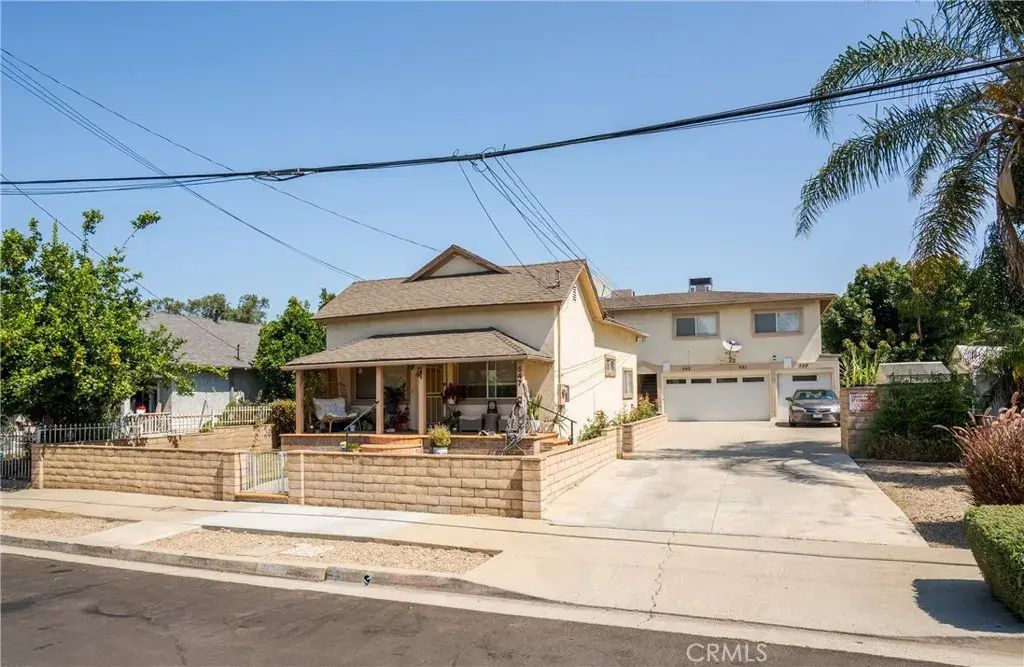 547 William, Pomona