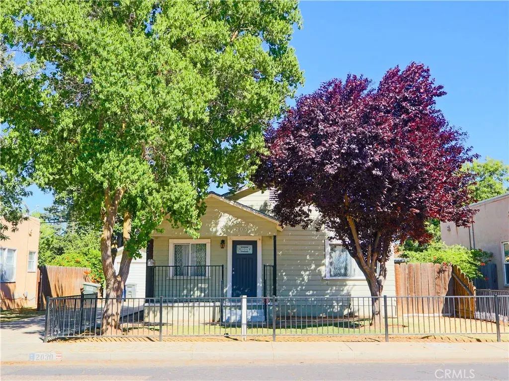 2030 Highland, Merced