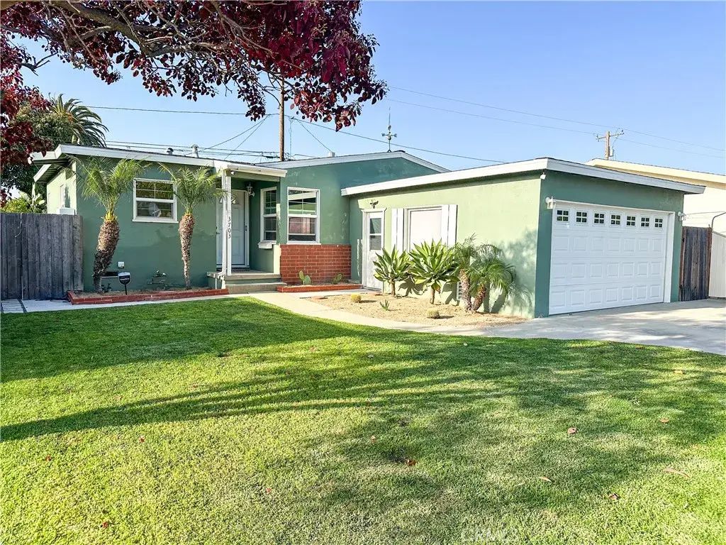 3703 W 225th, Torrance