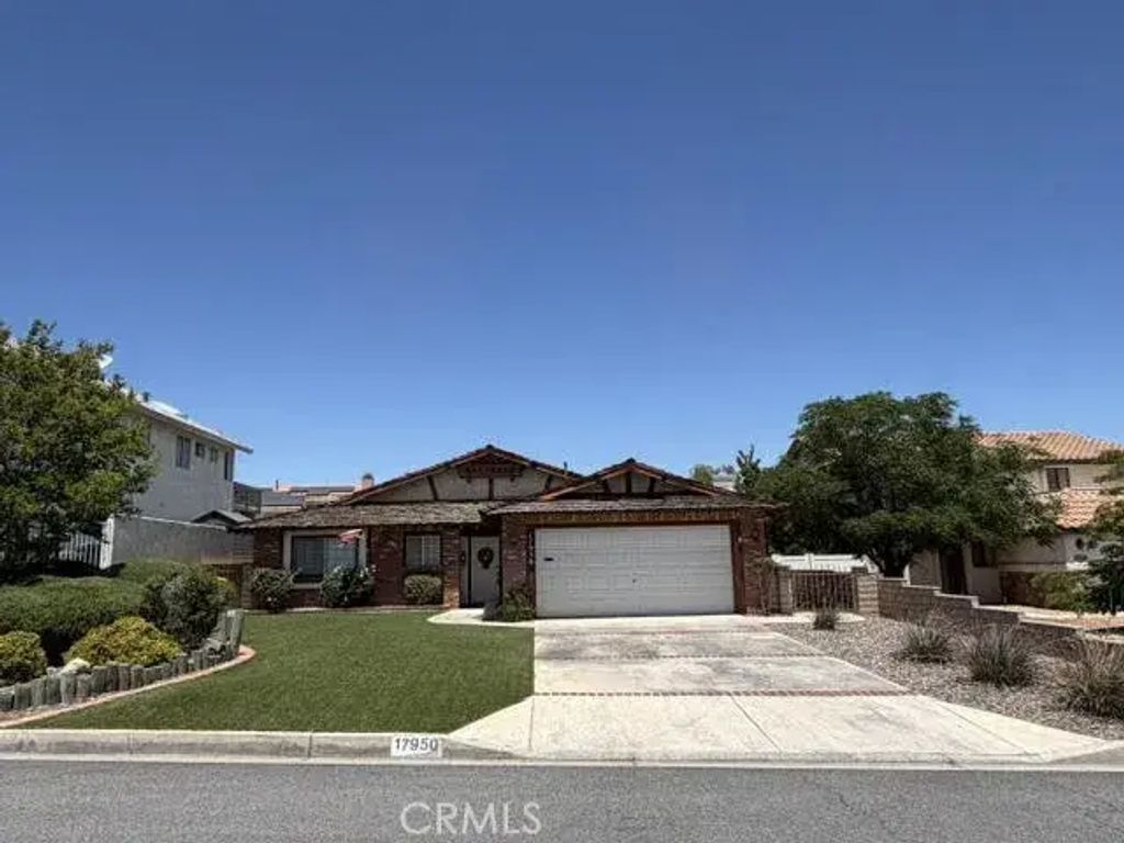 17950 Fremontia, Victorville