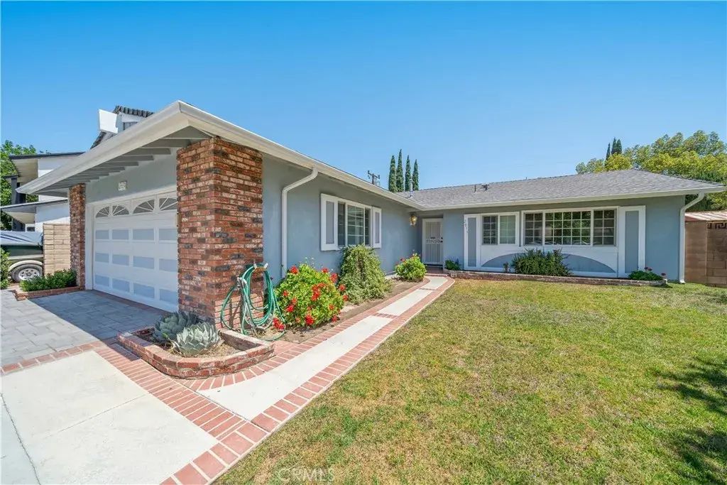 2053 Malcolm, Simi Valley