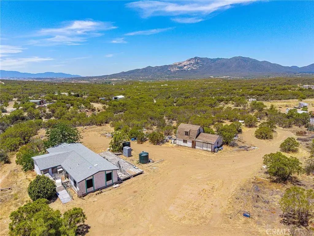 37761 Aurora, Anza