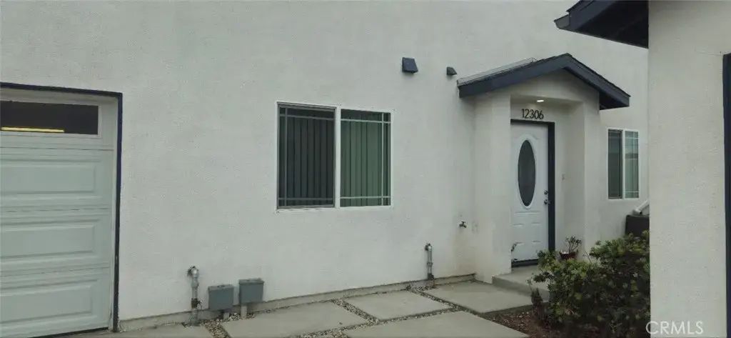 12306 Valley View, Whittier