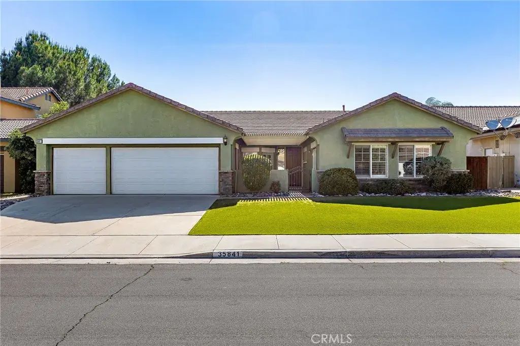35841 Avignon Court, Winchester