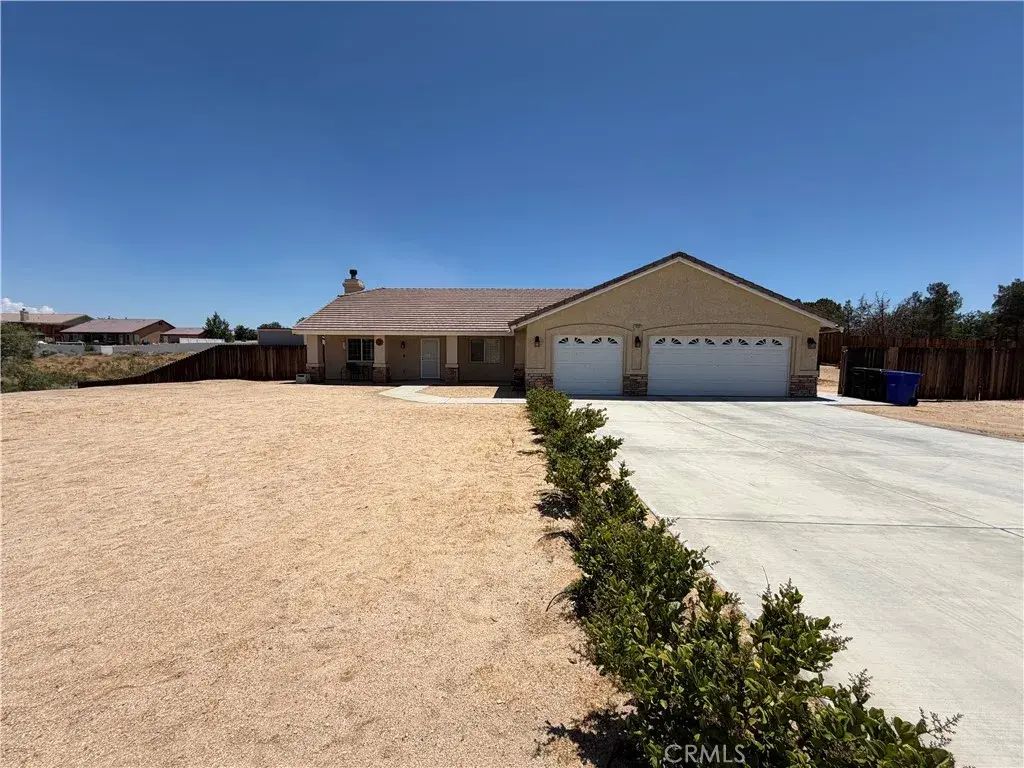 16307 Sholic, Victorville