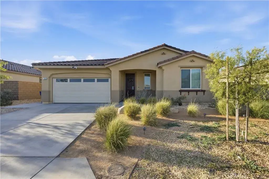 11852 Bobcat Hills Lane, Victorville
