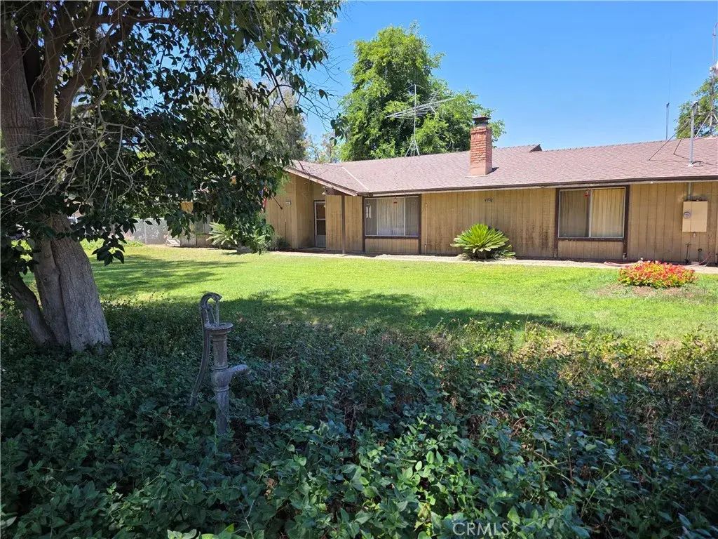 8634 W Shields Avenue, Fresno