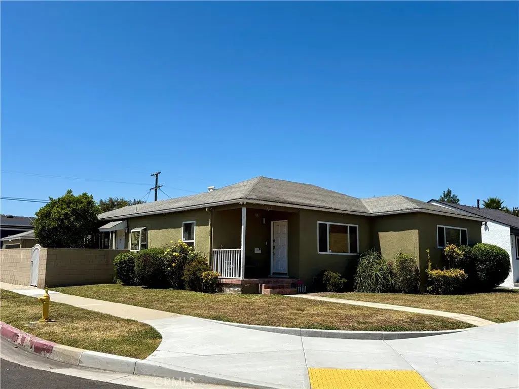 5402 W 118th Pl, Inglewood