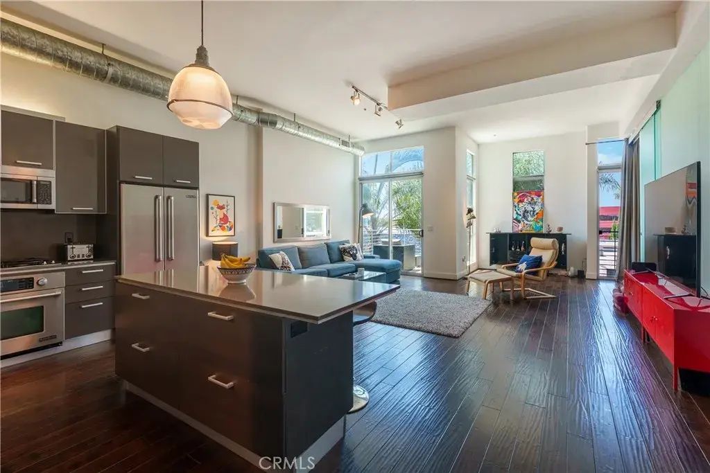 13320 Beach Avenue 301, Marina Del Rey