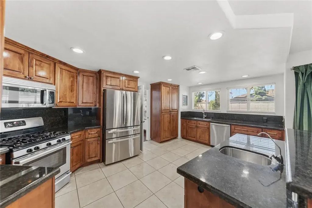 30508 Laurel Court, Murrieta