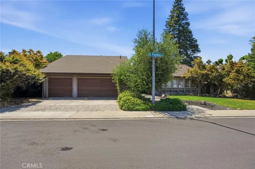 1421 El Pueblo Drive, Modesto
