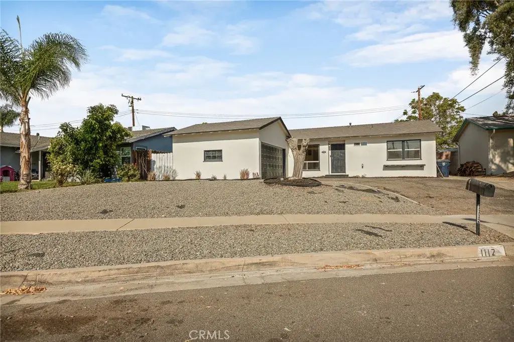 1112 Devon, Redlands