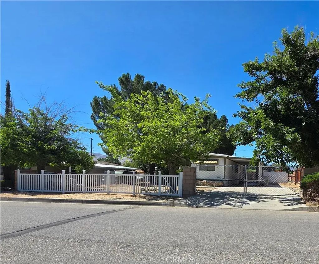 19053 Monterey, Hesperia