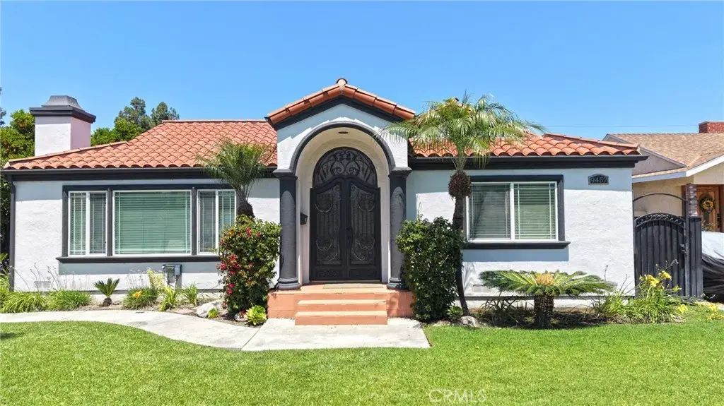 9457 Gotham, Downey
