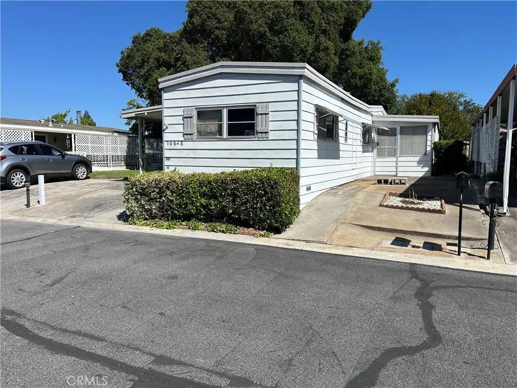 10848 Los Pueblos, Atascadero