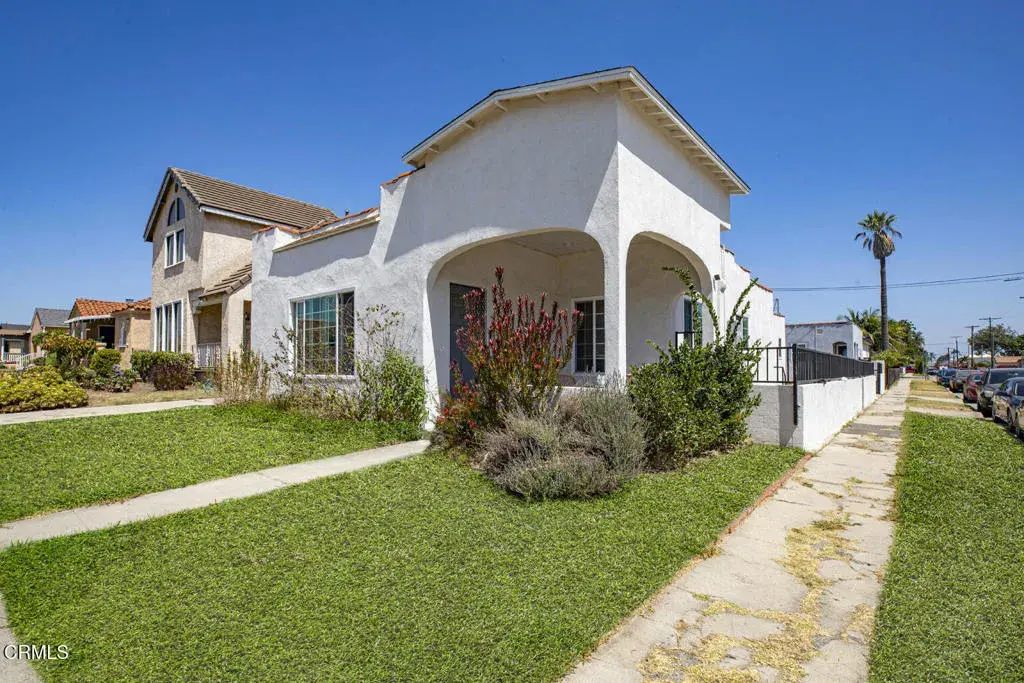 1255 W 85th Street, Los Angeles