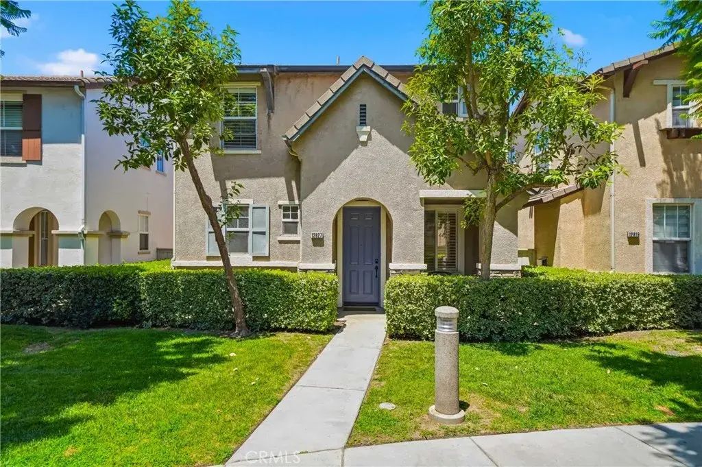 12827 Sunrose Court, Chino