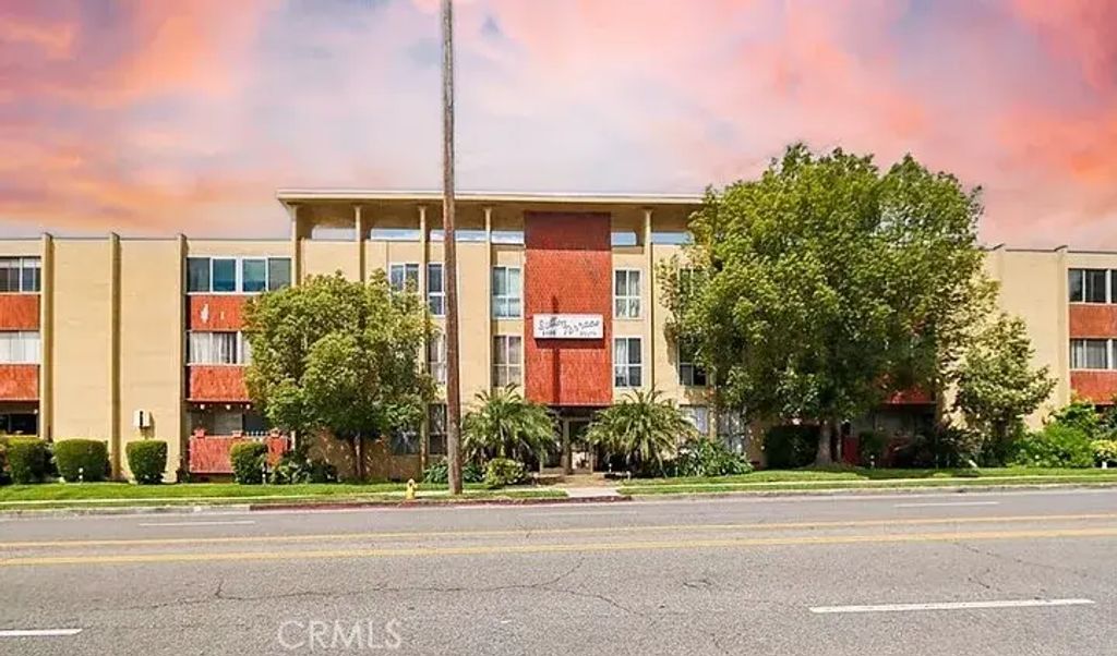 6225 Coldwater Canyon 109, North Hollywood