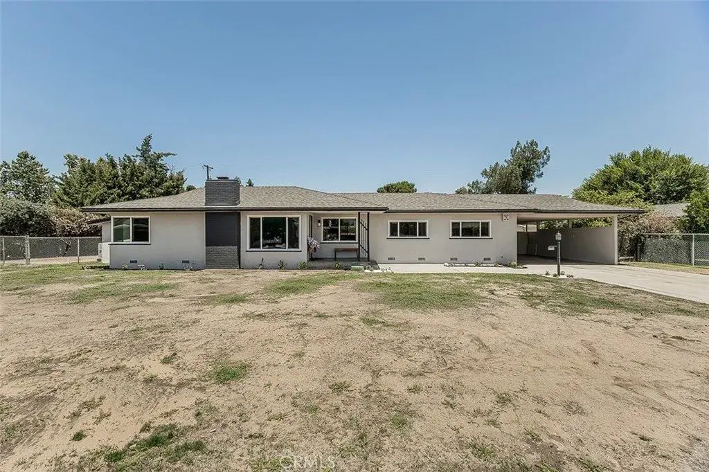 5383 Easterby North, Fresno