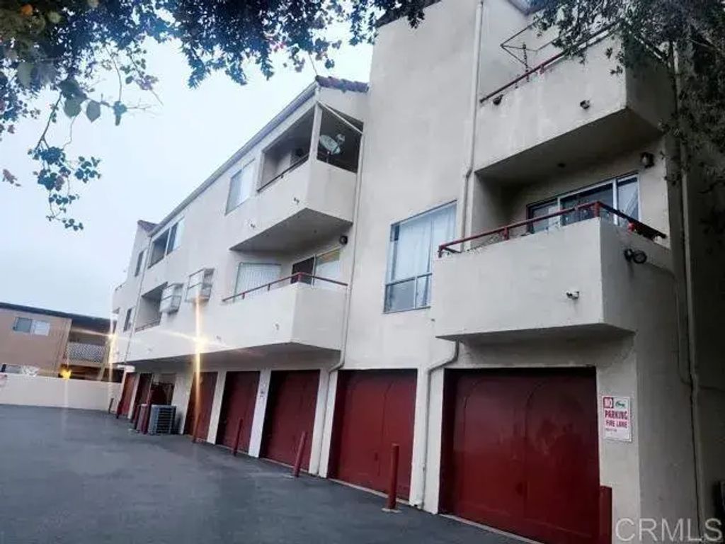 390 E Madison Avenue E, El Cajon