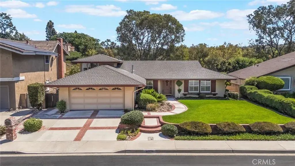 24926 El Cortijo, Mission Viejo