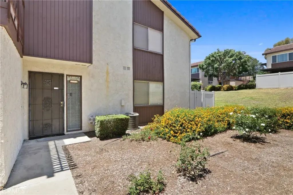2114 Firewood Court, San Bernardino