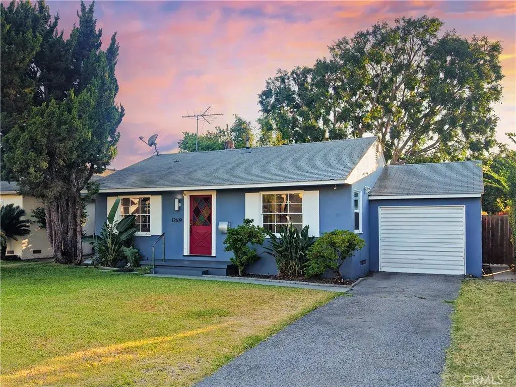 12619 Eastbrook, Downey