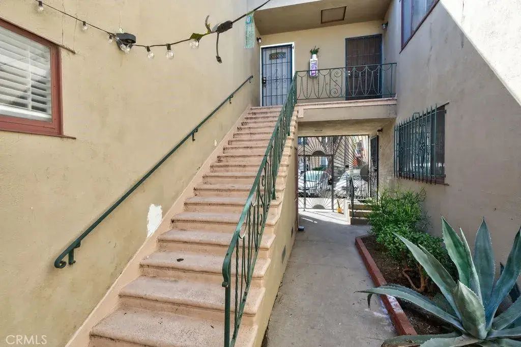 925 E Appleton, Long Beach