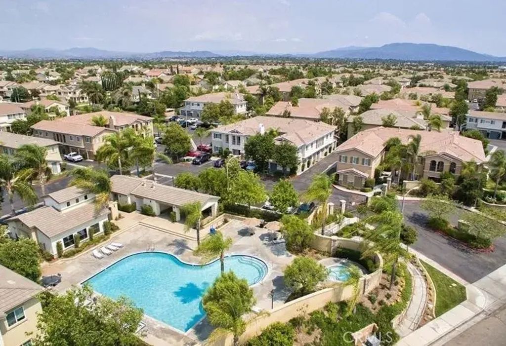26514 Arboretum Way 1806, Murrieta
