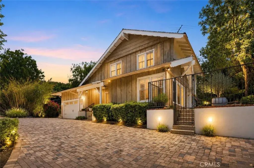 22204 Avenue San Luis, Woodland Hills