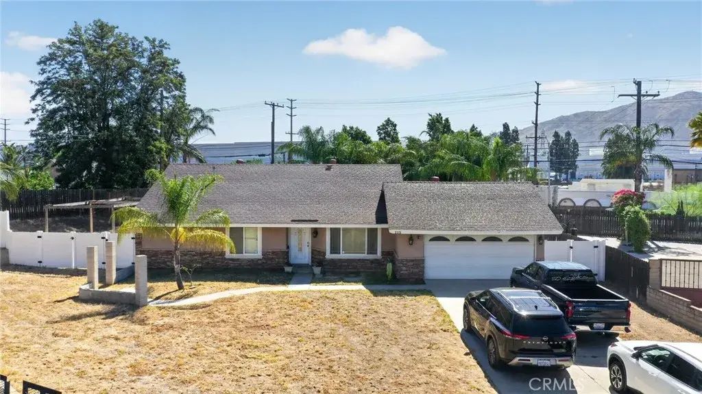 115 Shirley Court, Colton