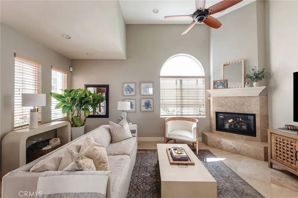 230 Ardmore Avenue, Hermosa Beach