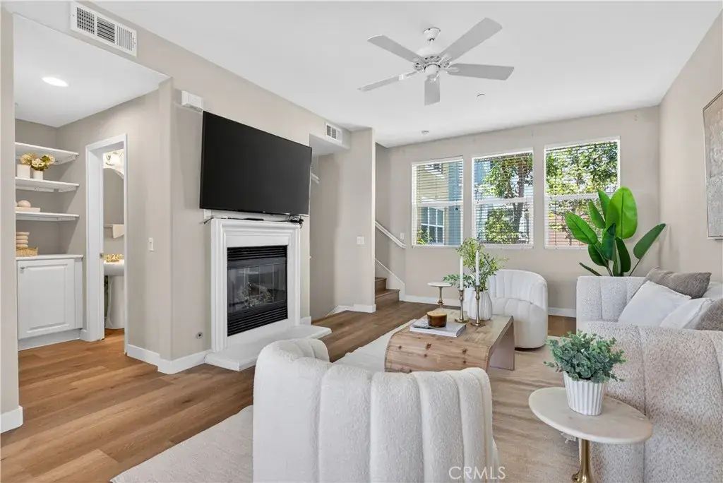217 W Zinfandel, Covina
