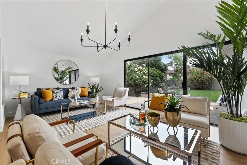 14632 Hyannis Port, Tustin
