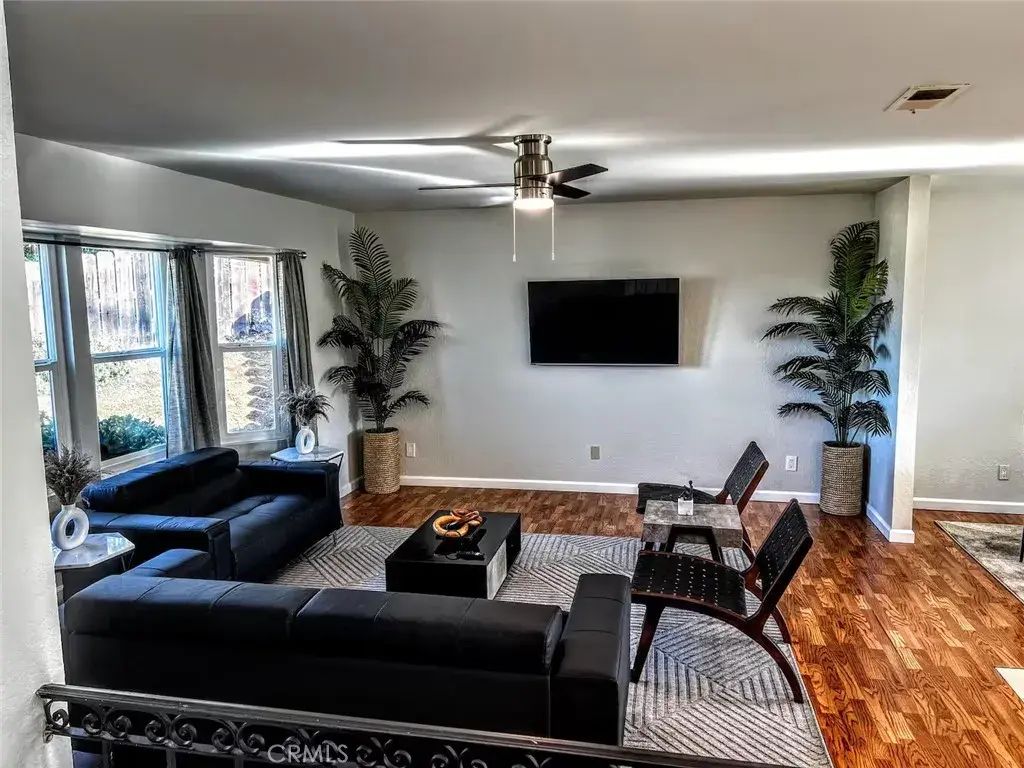1811 Navajo Place, Escondido