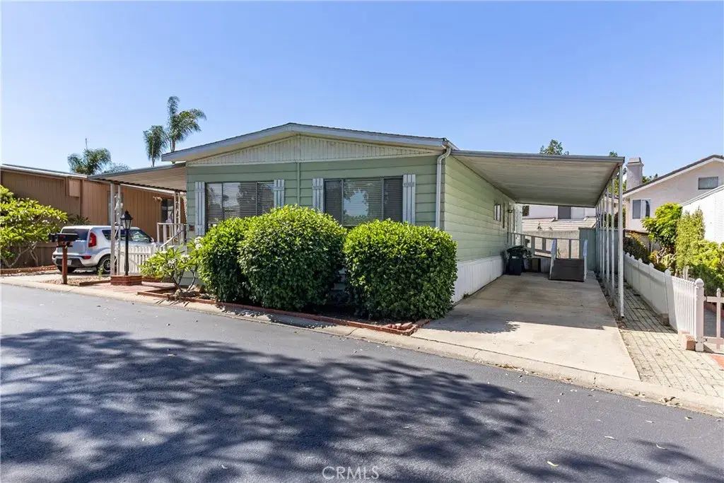 15111 Pipeline 166, Chino Hills
